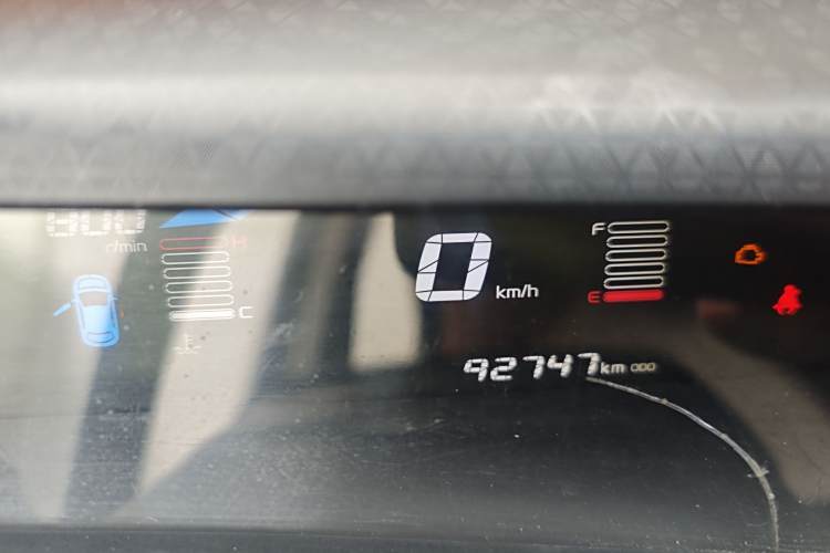 GEELY Vision X1 2018 immagine di auto #9