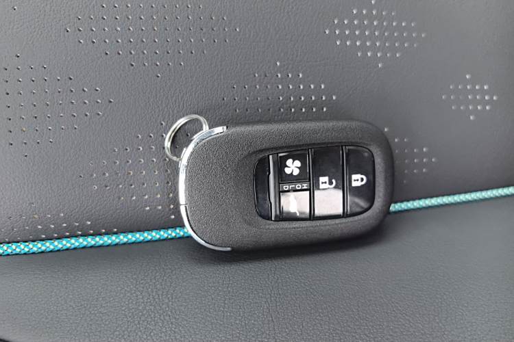 Honda e:NP2 2025 car image #9