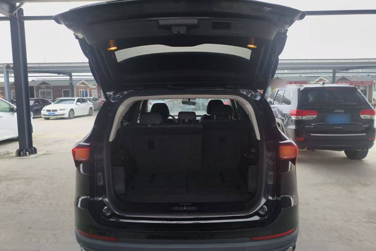 X70 PLUS 2021 image de voiture #9