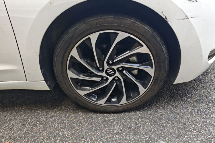 Hyundai Elantra AD 2020 car image #9