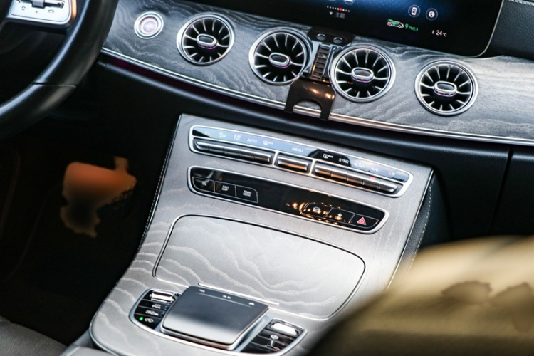 Mercedes-Benz CLS Class 2021 car image #9