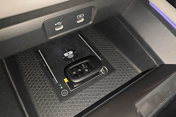 Honda Accord New Energy 2023 car image #9