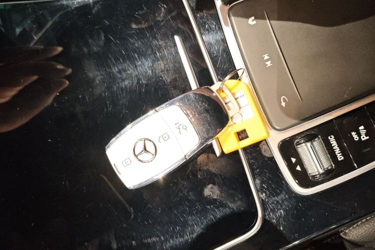 Mercedes-Benz GLC Coupe 2020 car image #9