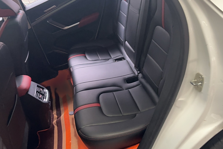 Haval H4 2018 car image #9