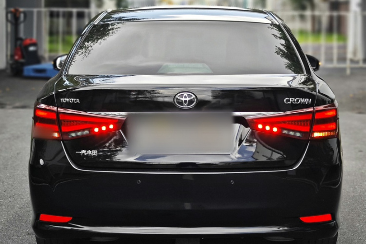 丰田 皇冠 2016 汽车图片 #9