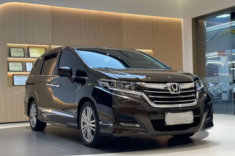 Honda Elysion 2019 imagen de coche #9