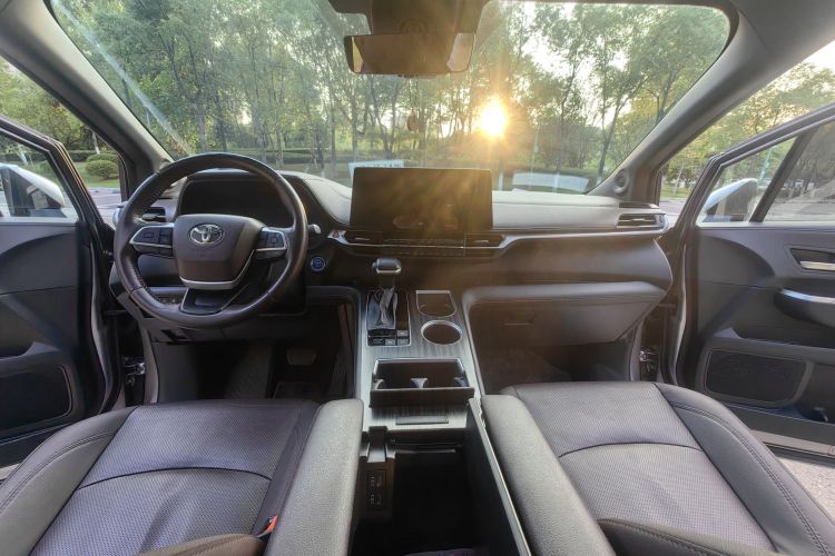 丰田 赛那SIENNA 2022 汽车图片 #9