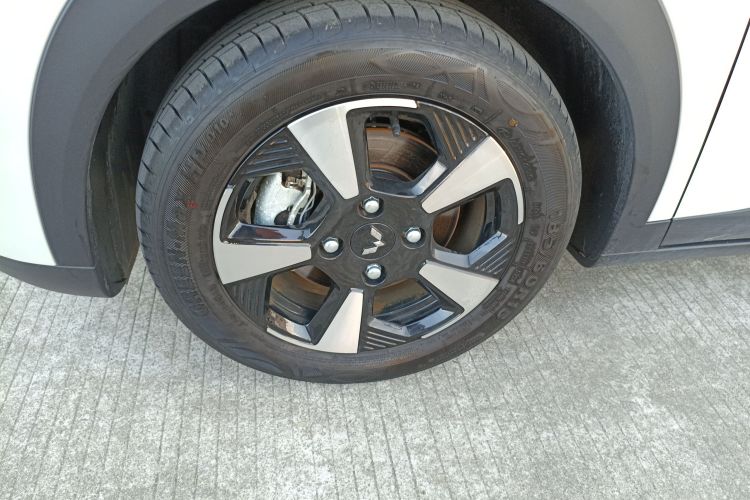 五菱汽车 五菱纯电小型SUV 2025 汽车图片 #9