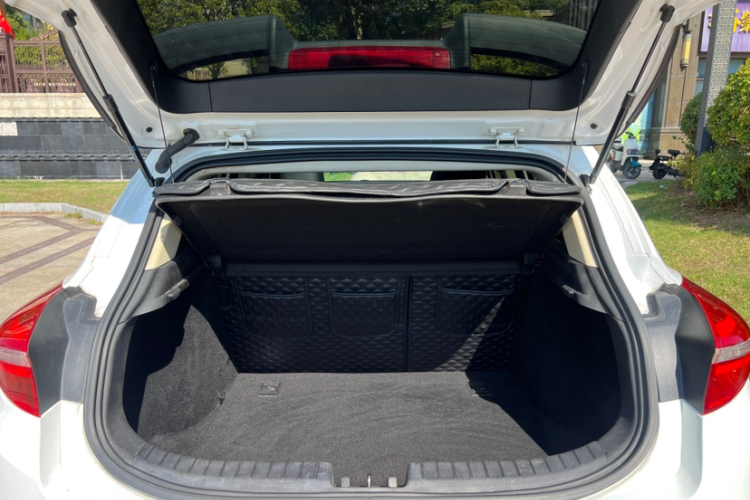 GEELY Emgrand GS 2018 #9 GEELY Emgrand GS 2018 car image #9