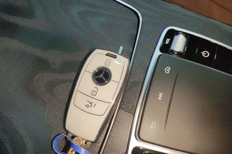 Mercedes-Benz E Class (Imported) 2020 car image #9