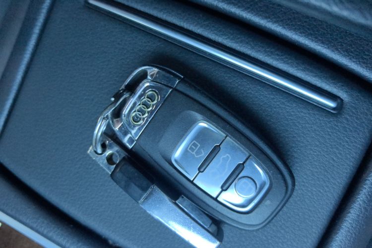 Audi A6L New Energy 2018 car image #9