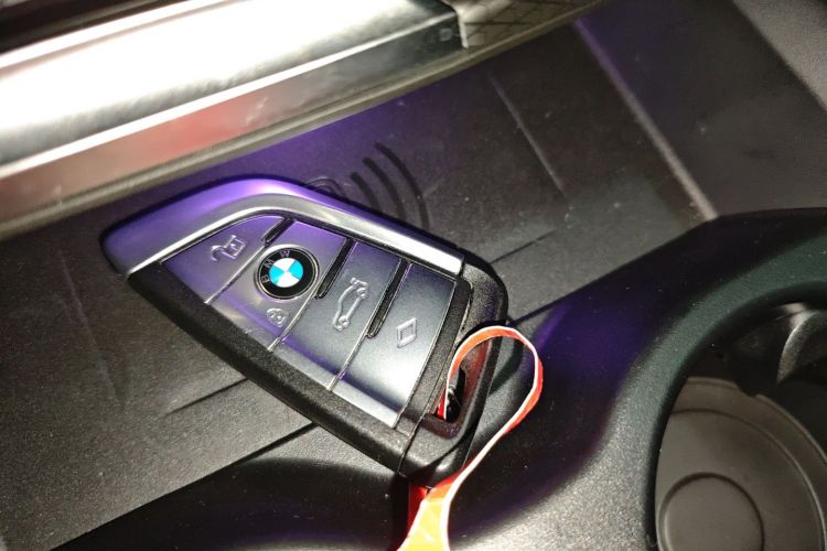 BMW 5 Series New Energy 2021 car image #9