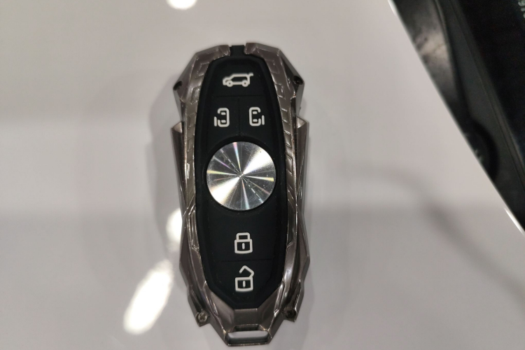 Roewe iMAX8 2020 immagine di auto #9