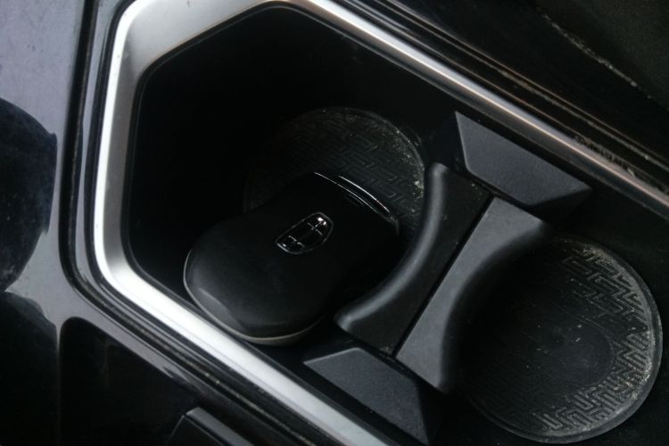 GEELY Tugella S 2022 car image #9