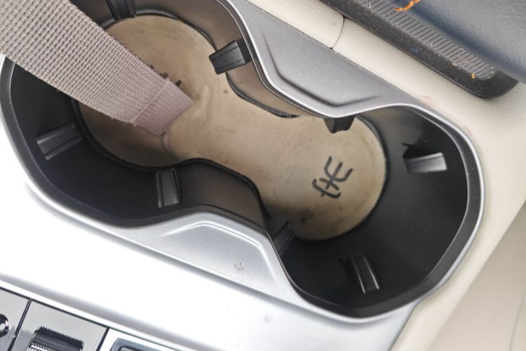 BYD Song New Energy 2023 car image #9