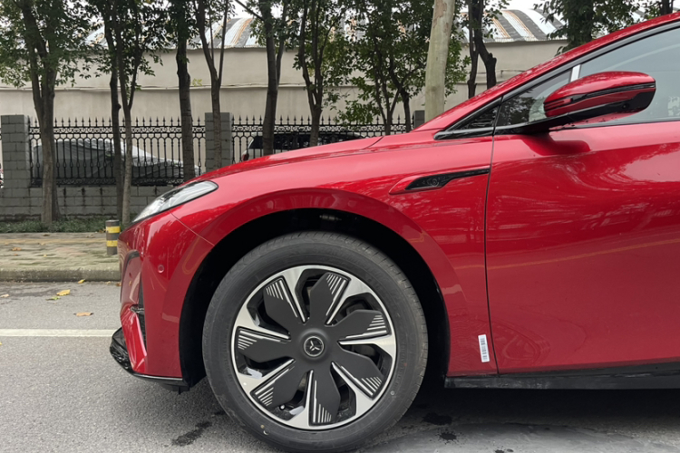 HongQi TianGong 05 2025 car image #9