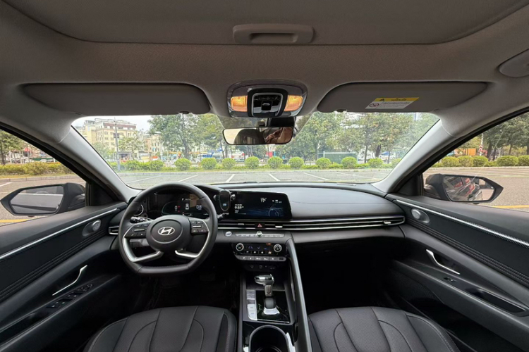 Hyundai Elantra EV 2023 #9 Hyundai Elantra EV 2023 car image #9