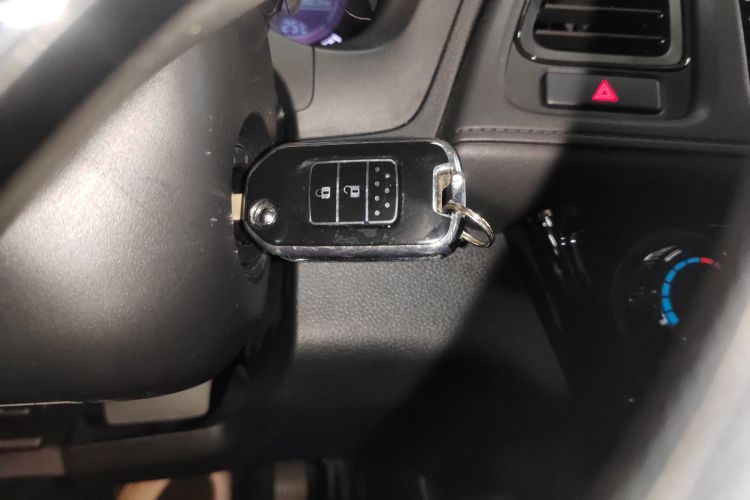 Honda VEZEL 2020 #9 Honda VEZEL 2020 car image #9