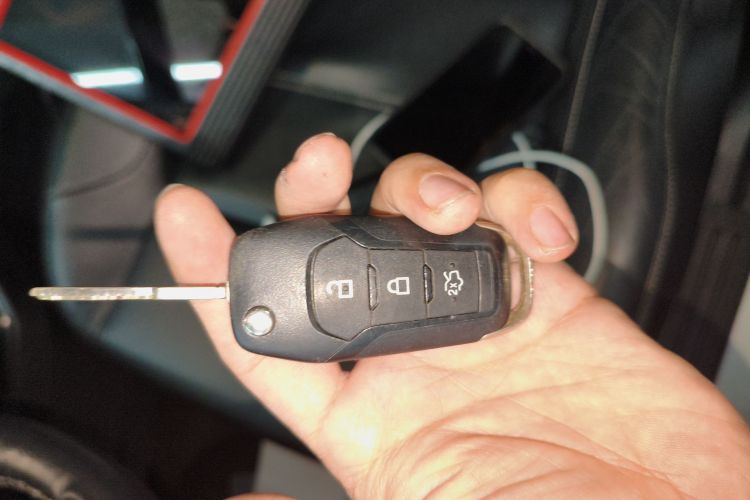 Ford Everest 2020 car image #9