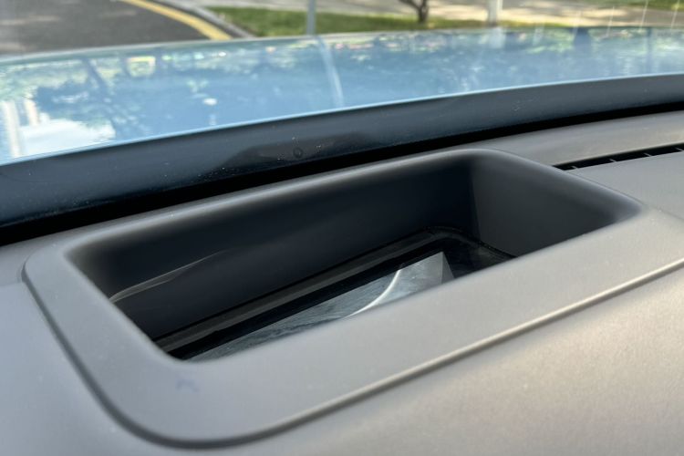 Li L8 2023 изображение автомобиля #9