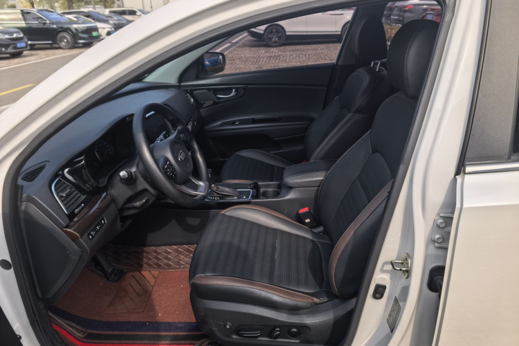 Kia K5 2019 imagen de coche #9