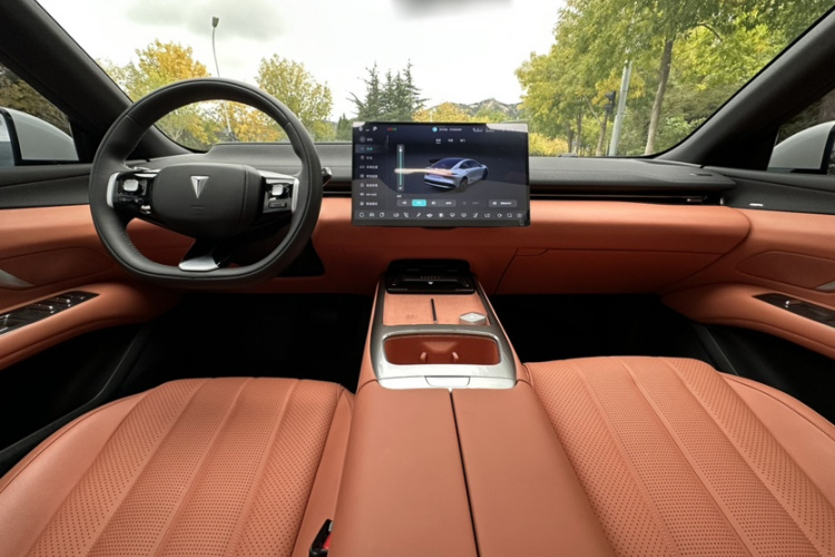 Deepal L07 2024 car image #9