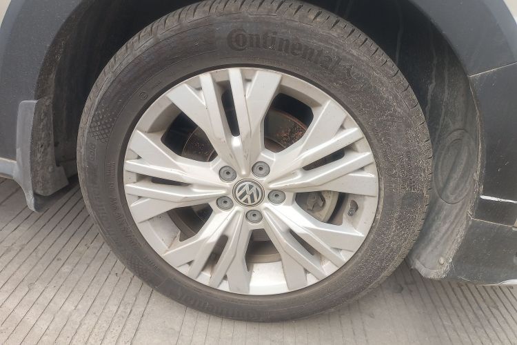 Volkswagen C-Trek 2017 immagine di auto #9