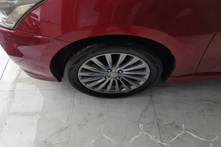 Suzuki Ciaz 2014 car image #9