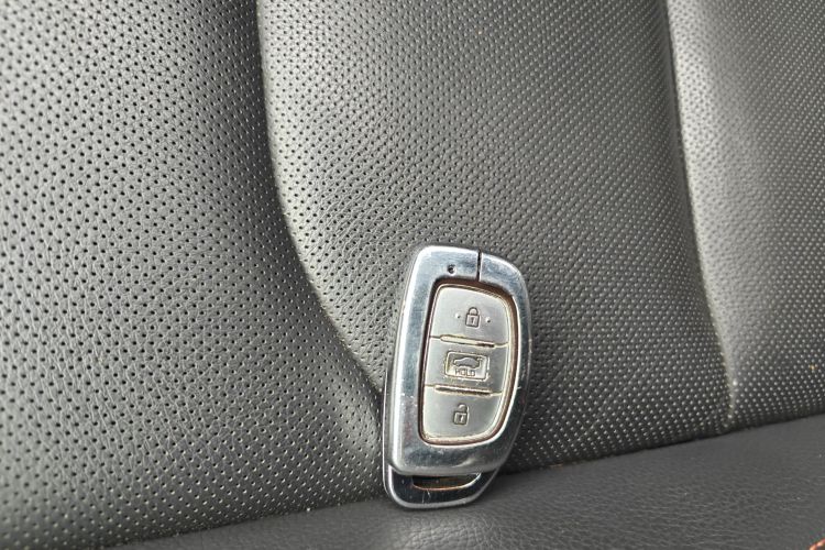 现代 索纳塔 2016 汽车图片 #9