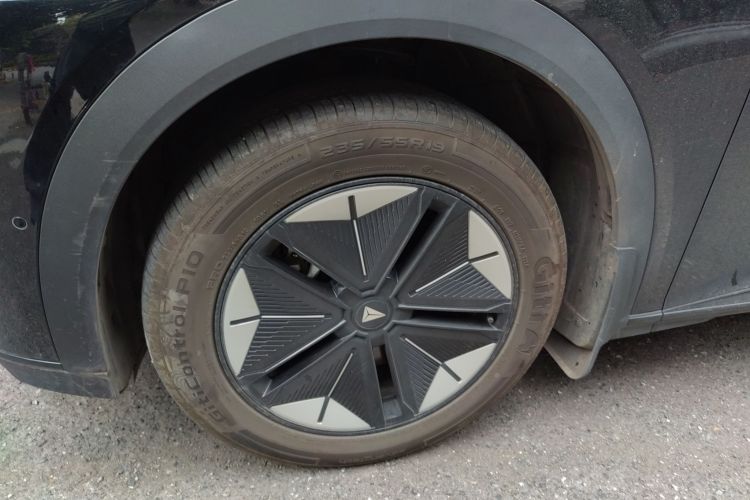 Deepal S07 2025 #9 Deepal S07 2025 صورة سيارة #9