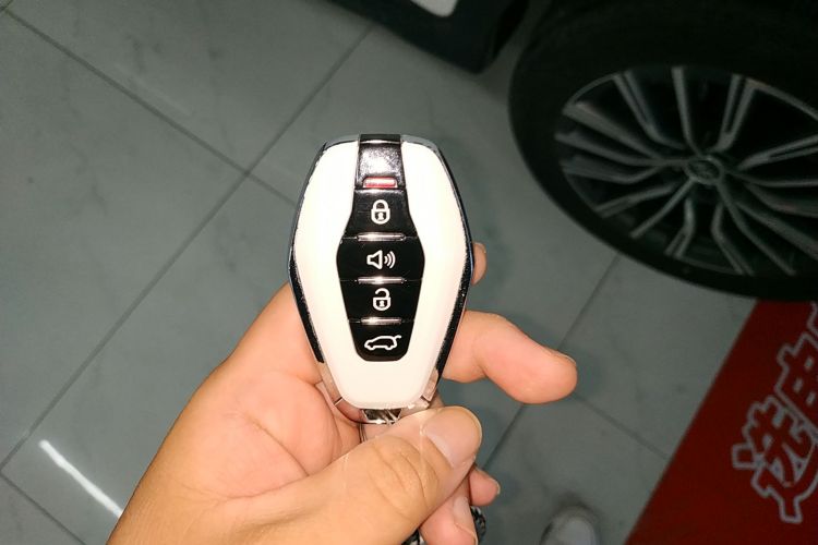 Jetour X70 C-DM 2024 car image #9