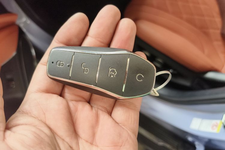 BYD Sea Lion 07 EV 2024 #9 BYD Sea Lion 07 EV 2024 car image #9