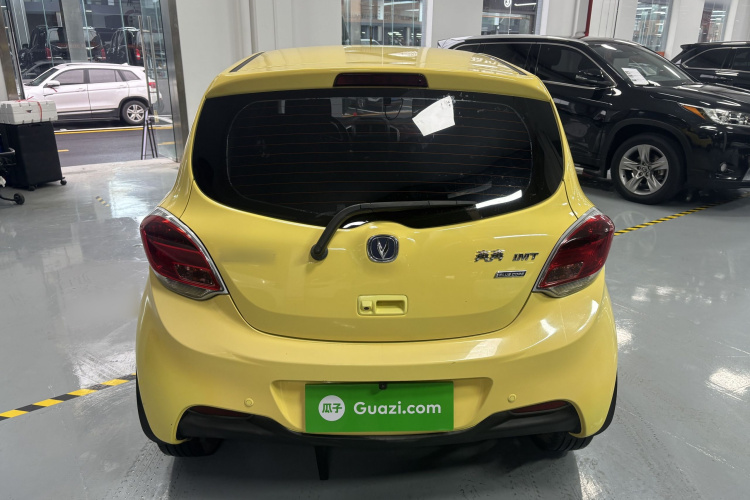 Changan BenBen 2016 car image #9