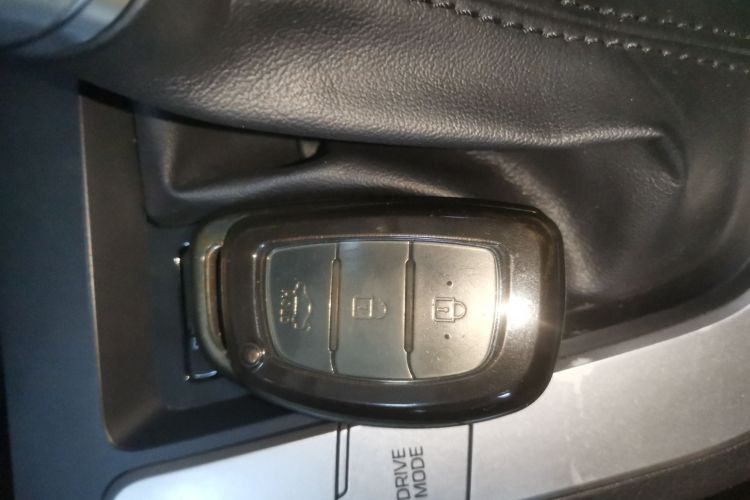 Hyundai Elantra AD 2017 car image #9