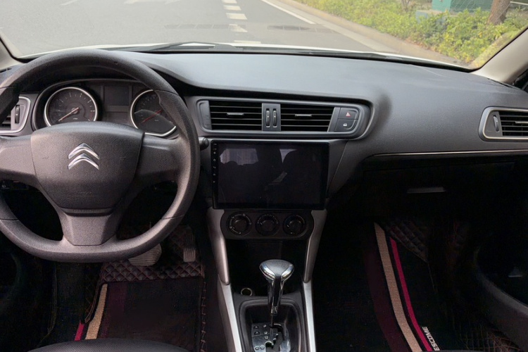 Citroen C3-XR 2017 car image #9