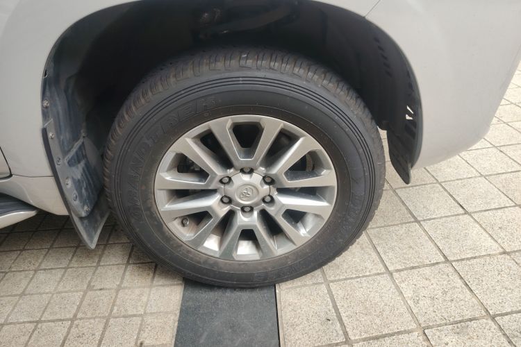 丰田 普拉多 2018 汽车图片 #9