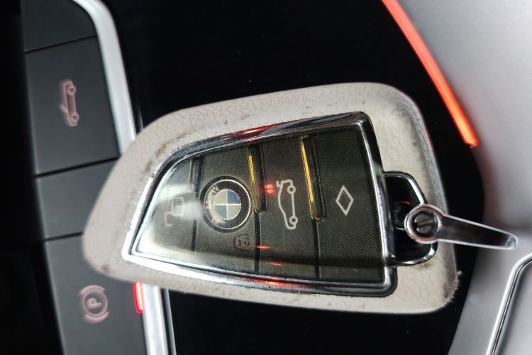 BMW Z4 M40i 2020 car image #9