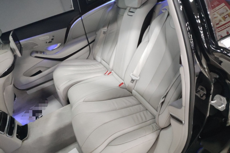 Mercedes-Benz Maybach S Class 2015 car image #9