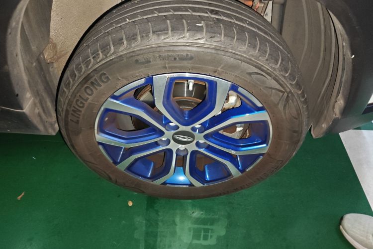 2018 #9 2018 car image #9