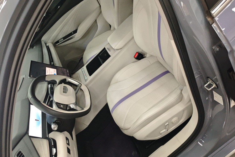 GEELY PrefaceL 2024 #9 GEELY PrefaceL 2024 car image #9