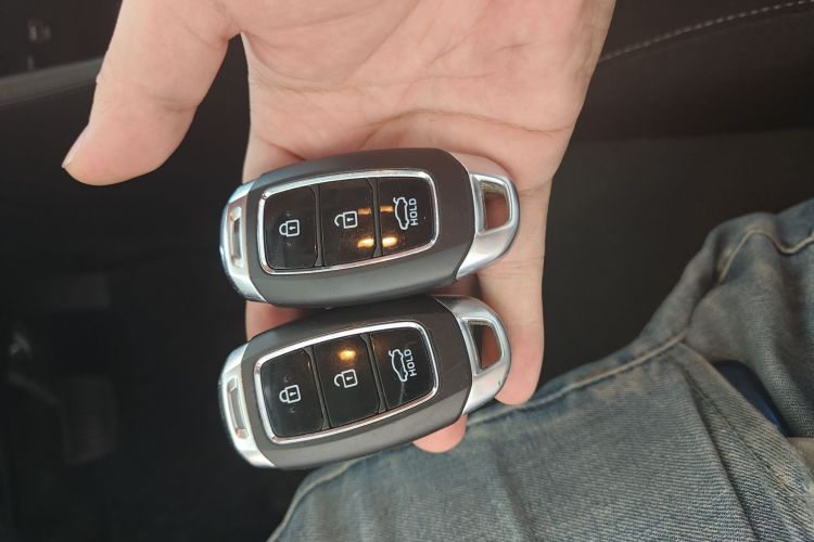 Hyundai Mistra New Energy 2023 #9 Hyundai Mistra New Energy 2023 car image #9