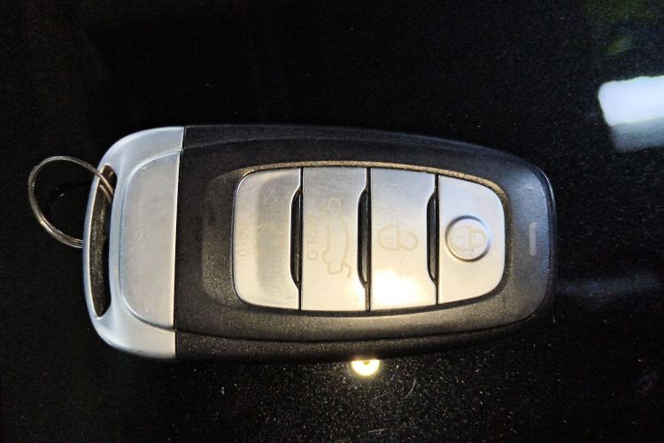 HongQi H9 2021 #9 HongQi H9 2021 car image #9