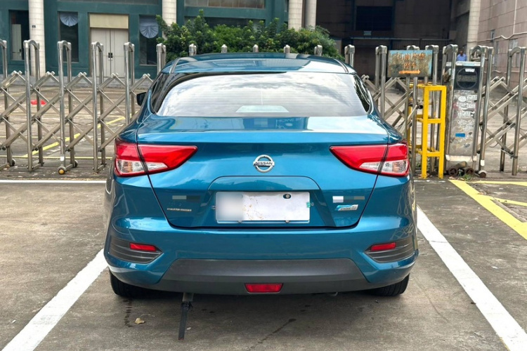 日产 蓝鸟经典 2019 汽车图片 #9