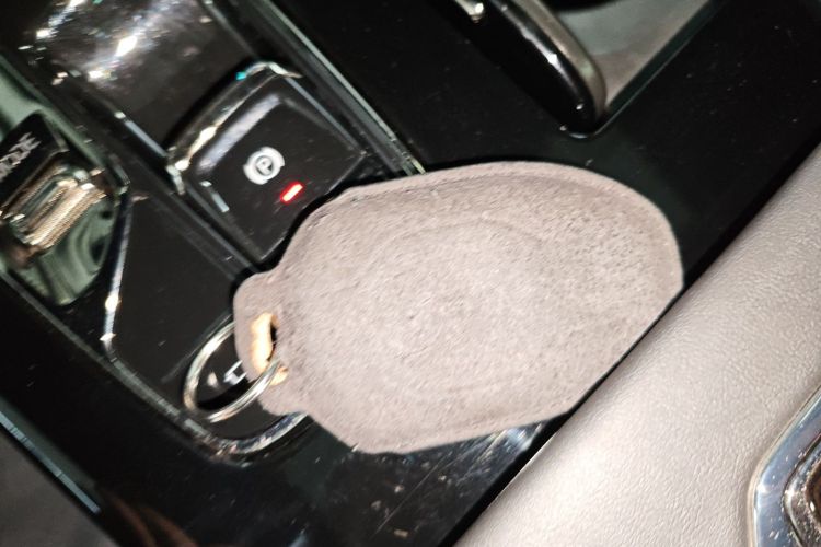 GAC Trumpchi M8 2023 car image #9