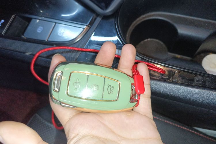 Hyundai Elantra EV 2022 car image #9