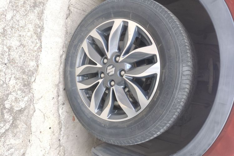 Suzuki SX4 S-CROSS 2018 imagem de carro #9