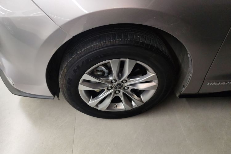 Toyota Sienna 2022 #9 Toyota Sienna 2022 car image #9