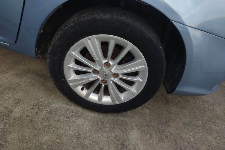 GEELY KingKong 2017 car image #9