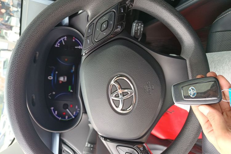 Toyota Izoa 2023 #9 Toyota Izoa 2023 immagine di auto #9