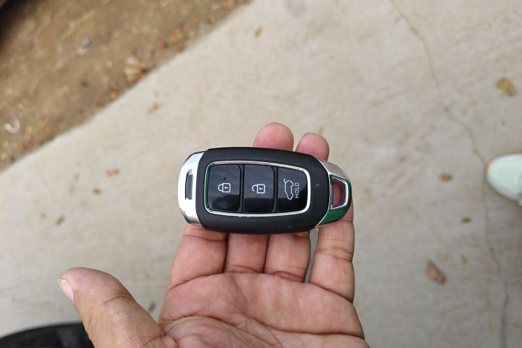 Hyundai ENCINO 2018 #9 Hyundai ENCINO 2018 car image #9